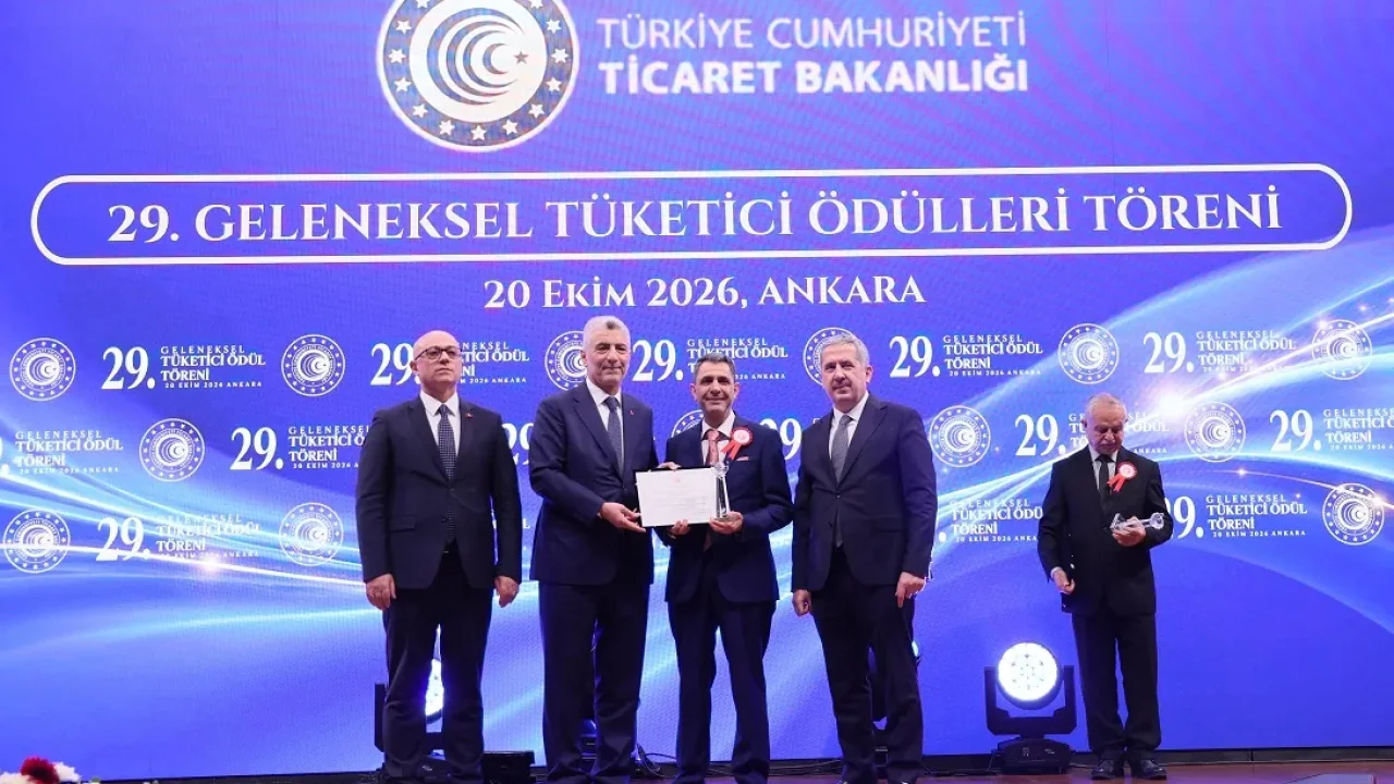 Mehmet Çetinkaya'ya anlamlı ödül