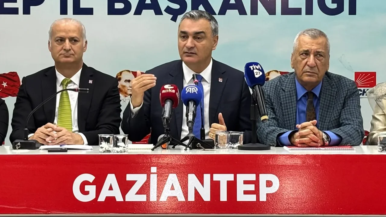 Müslim Sarı: İBB’yi Cumhur İttifakı’na kaptırmamak için iş birliğine hazırız