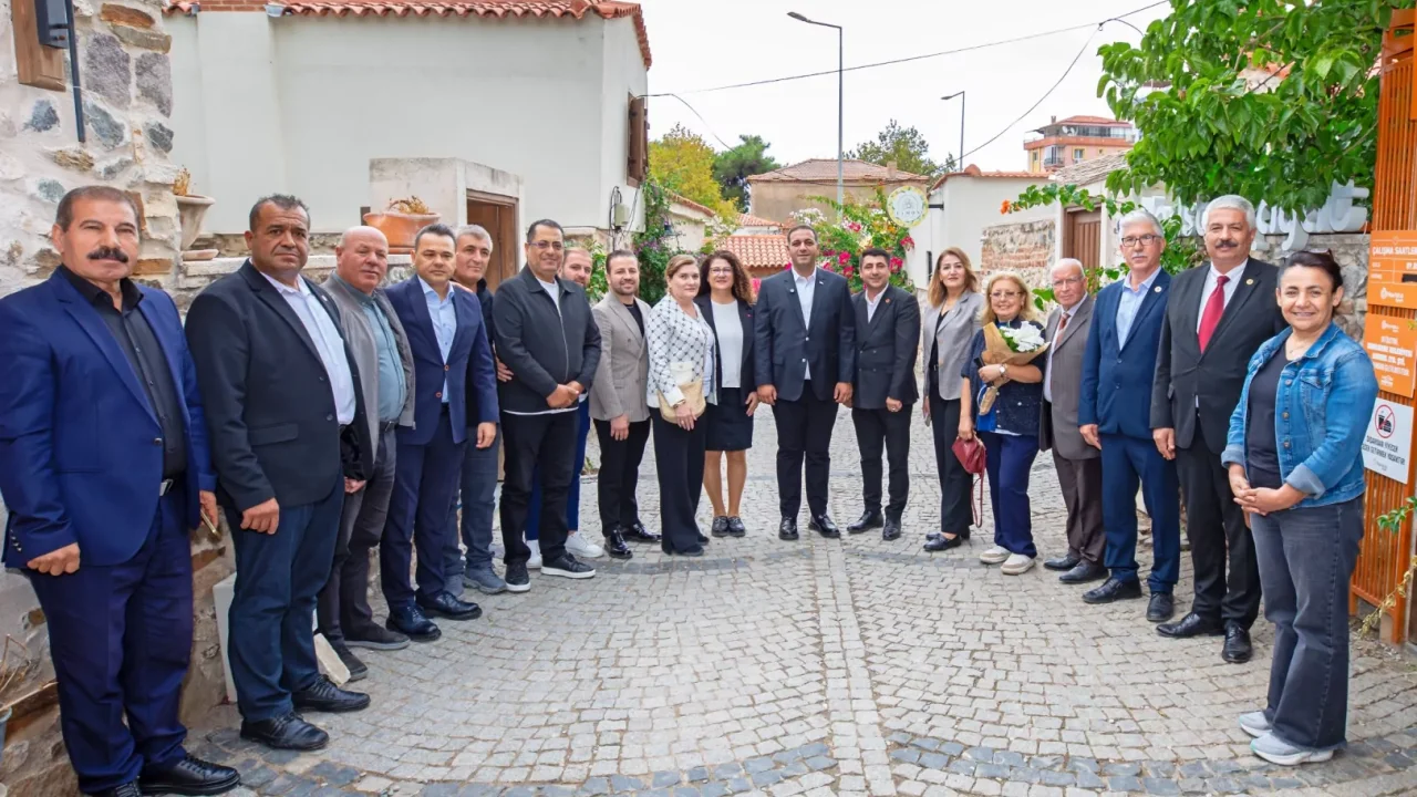 Narlıdere'de Başkan Uzun İzmirli muhtarları ağırladı