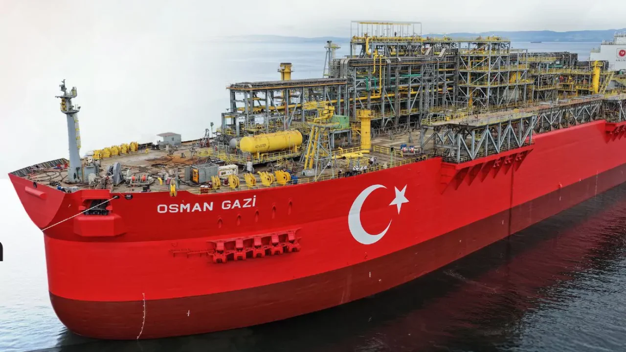 Osman Gazi platformu uğurlandı! Karadeniz’de 20 yıl görev yapacak