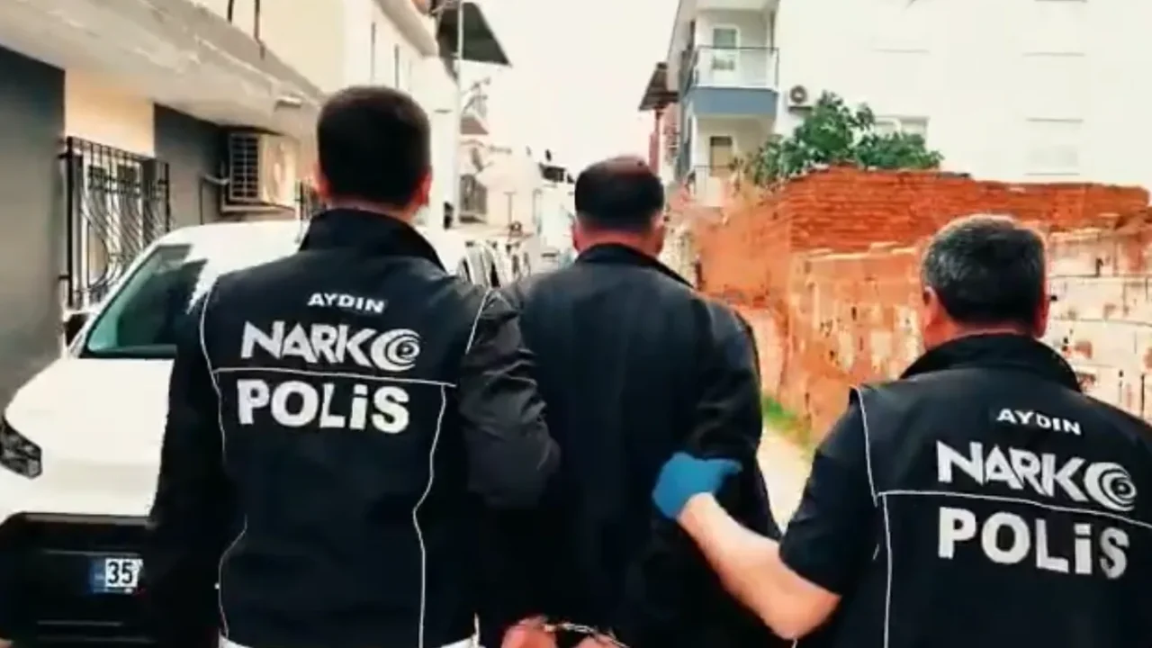 Zehir tacirlerine geçit yok! 78 ilde 1.466 tutuklama!