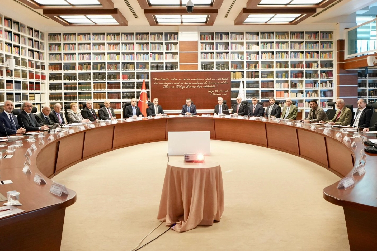 MEB'in yeni komisyonu ilk toplantısını yaptı 