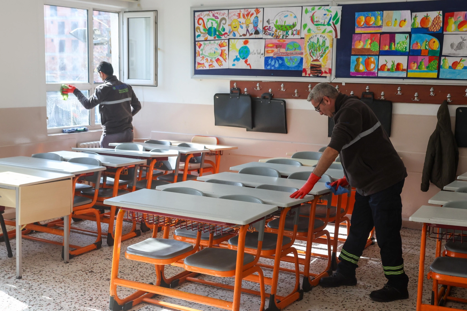 İstanbul Bakırköy okulları yeni döneme hazırlıyor 
