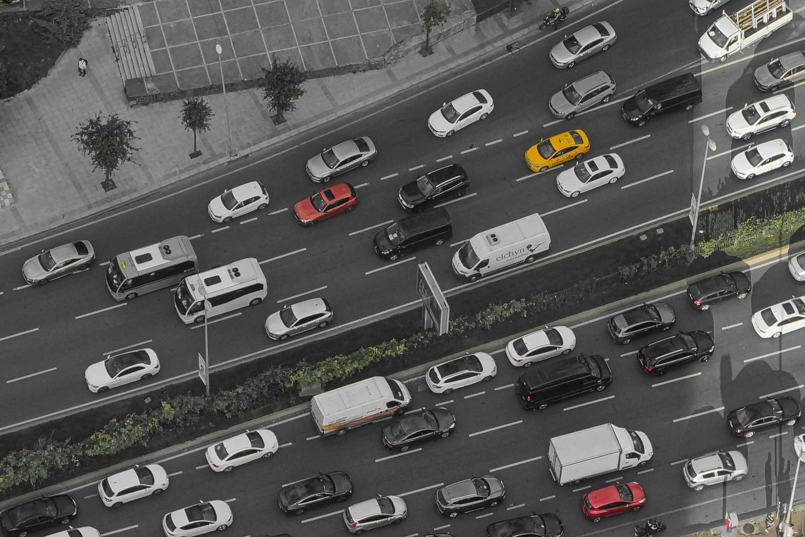Kent içi trafik alarm veriyor! Yoğunluğu hafifletmek mümkün mü? 