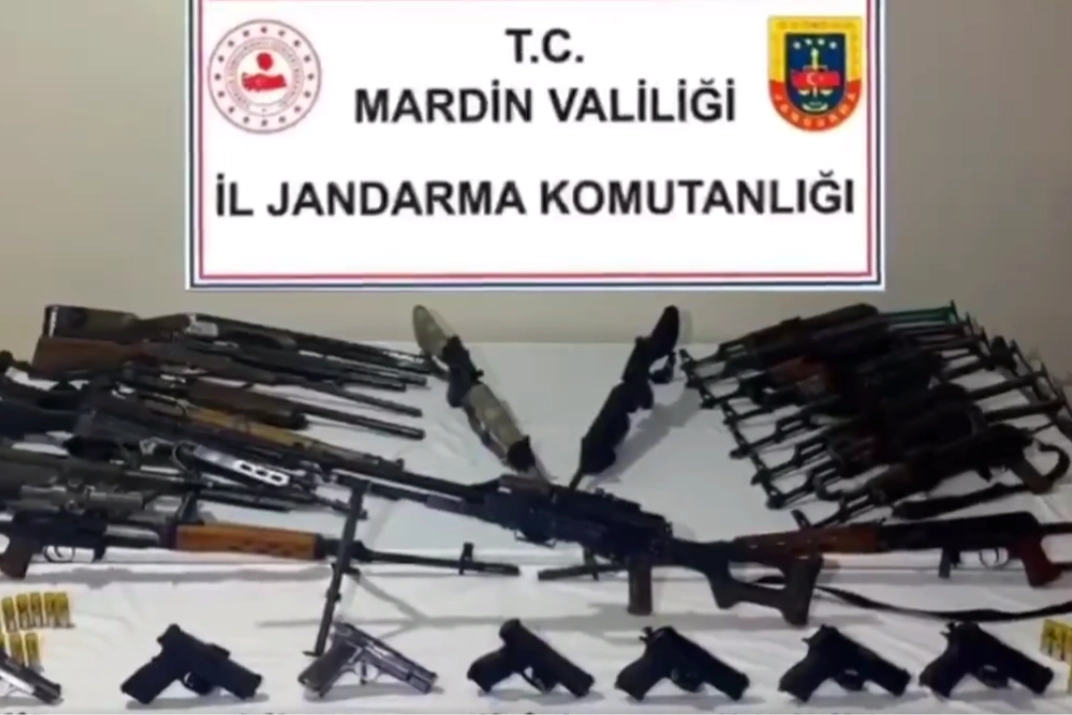 Mardin'deki 'Hücre' dağıtıldı! Silah kaçakçılığına 11 tutuklama 