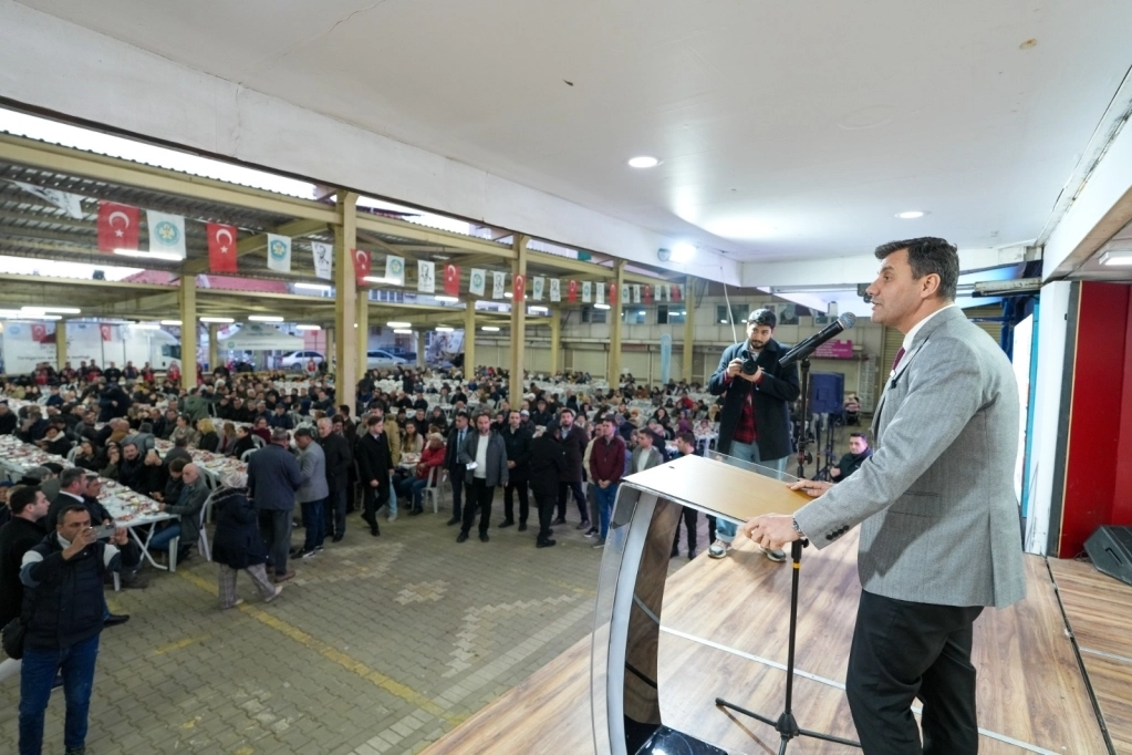 Manisa Kırkağaç’ta iftar bereketi paylaşıldı 