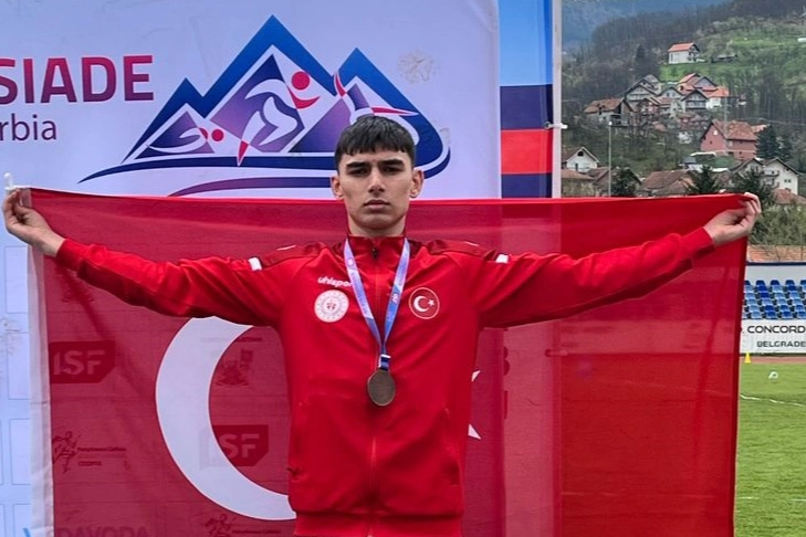 Bursa Osmangazili milli atletten dünya üçüncülüğü 