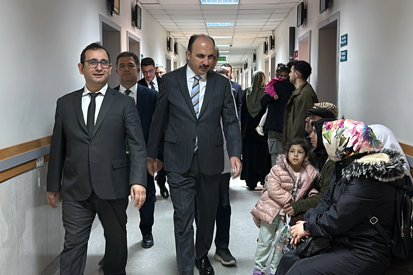 Konya'da Başkan Altay hastaları ziyaret etti 