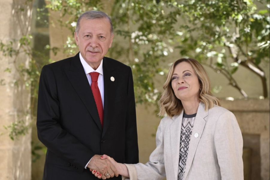 Türkiye-İtalya zirvesi için Roma yolcusu 