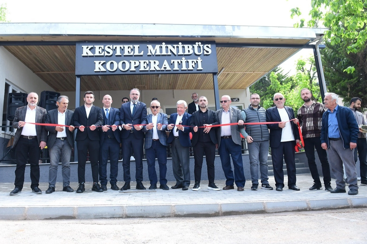 Bursa Kestel'de Minibüs Kooperatifi'nin yeri yenilendi 