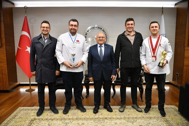 Kayseri Büyükşehir istişareye kapılarını açtı 