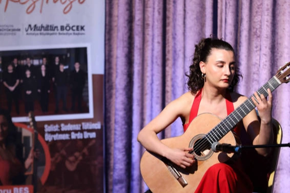 Antalya'da “Gitar Orkestrası Konseri” 