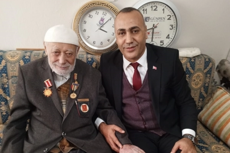 Kore Gazisi Duran Özkan dualarla anıldı 
