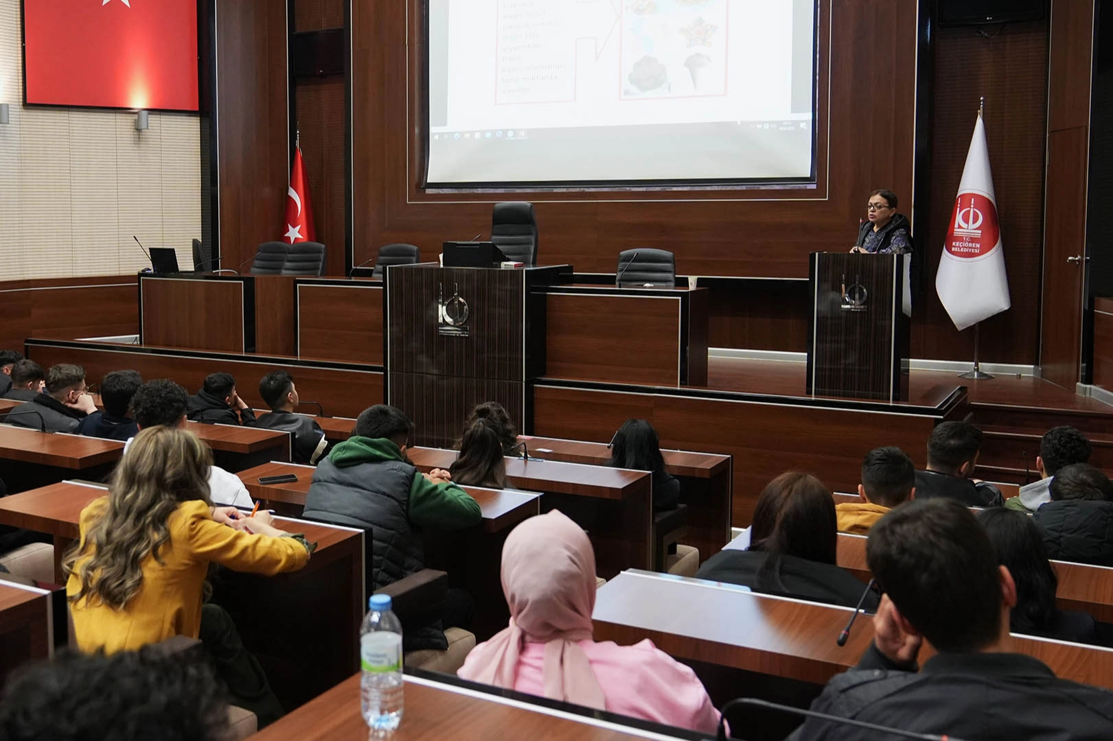 Ankara Keçiören'de sağlıklı beslenme ve obezite eğitimi 