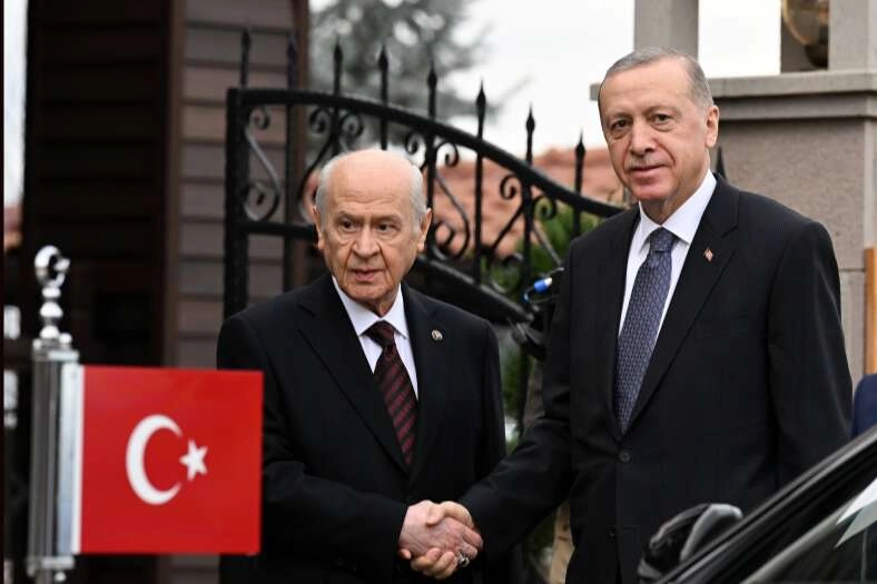 Erdoğan, Bahçeli'yi ziyaret edecek 