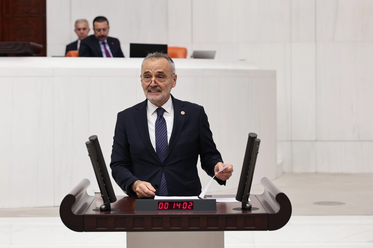 İYİ Partili Milletvekili Akalın’dan yargı eleştirisi 