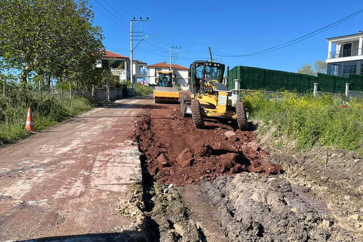 Kocaeli Büyükşehir, ulaşımda üstyapıyı güçlendiriyor 