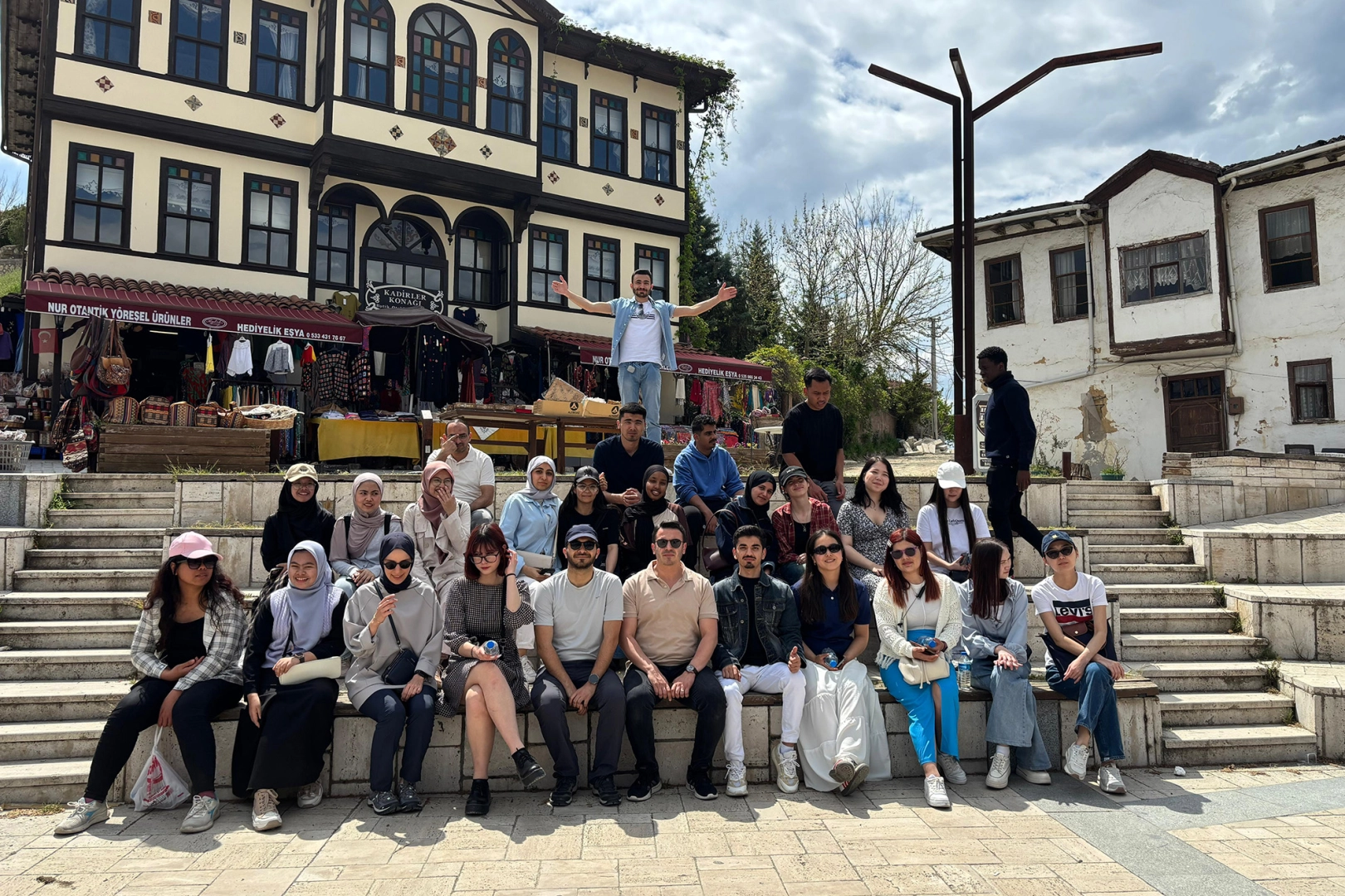 Gençler Sakarya’yı Büyükşehir'le keşfetti 