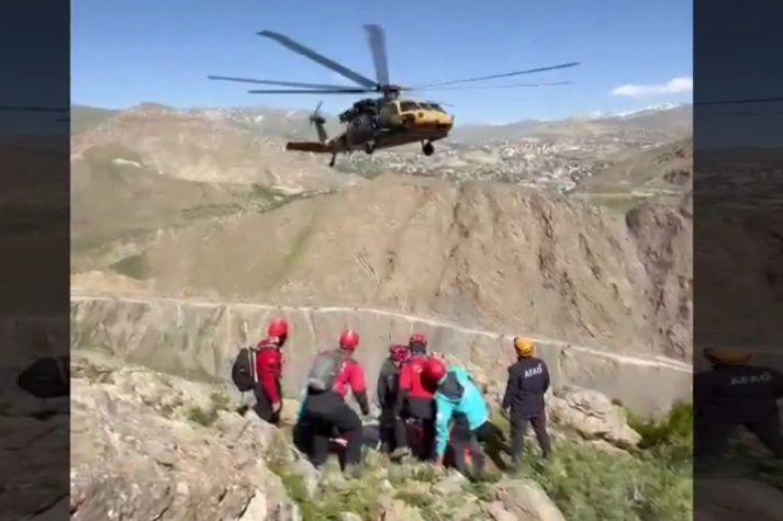 Hakkari’de yaralı vatandaş kurtarıldı 