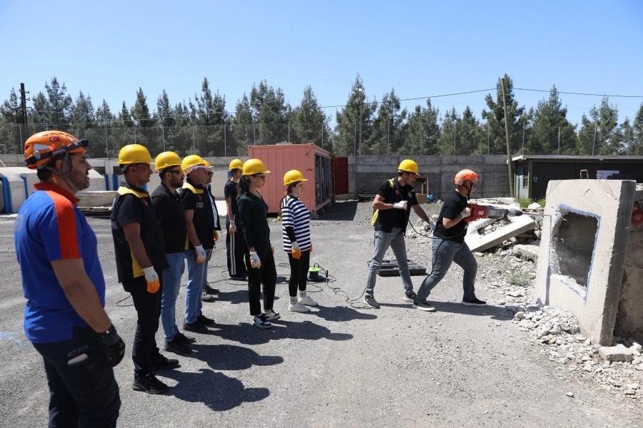 DBB personelinden olası afetlere karşı hazırlık 