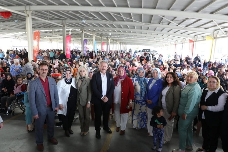 Kayseri Melikgazi'den Anneler Günü şenliği 
