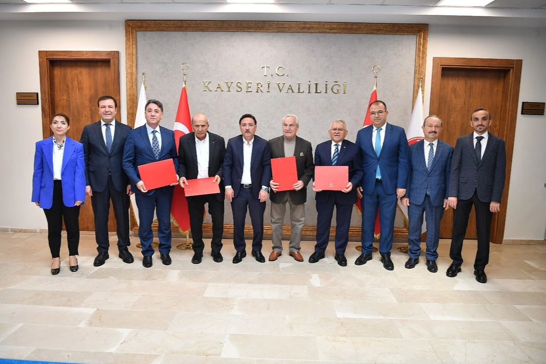 Kayseri'ye hayırsever desteği 