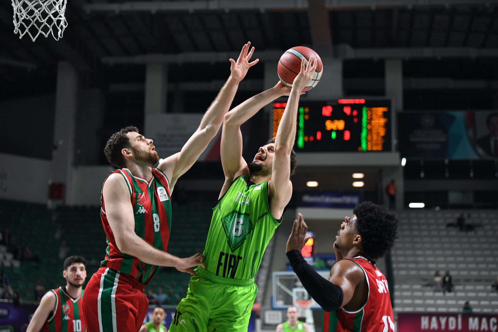 TOFAŞ play-off'a saha avantajıyla giriyor 