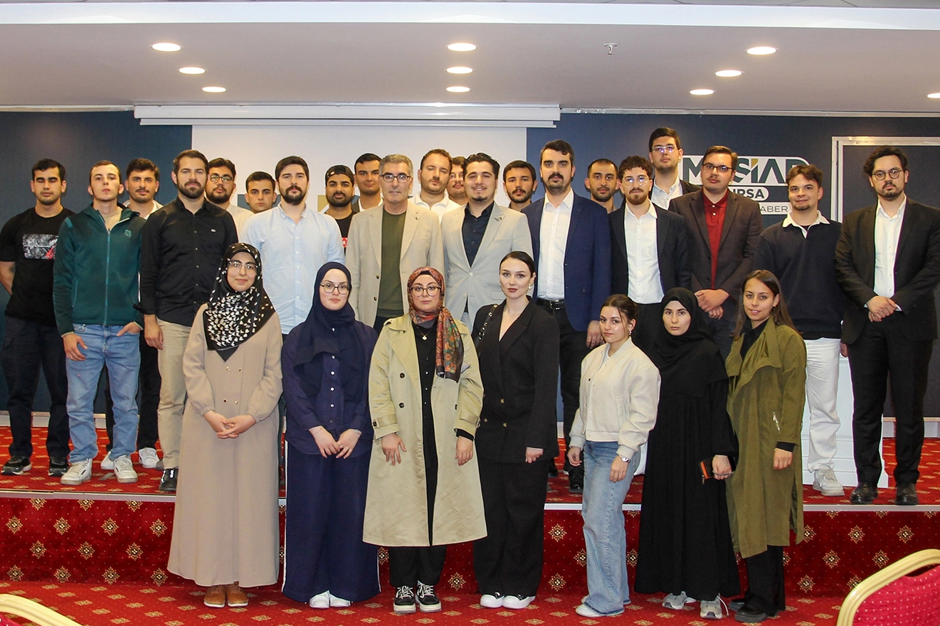 Bursa iş dünyasının duayenleri 'Genç Müsiad'lılarla buluştu 