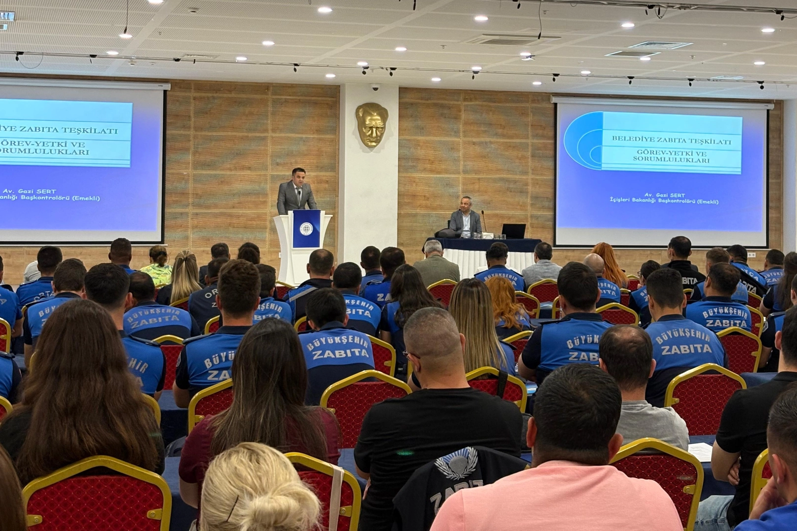 Muğla Büyükşehir'den zabıta personeline hizmet içi eğitim 