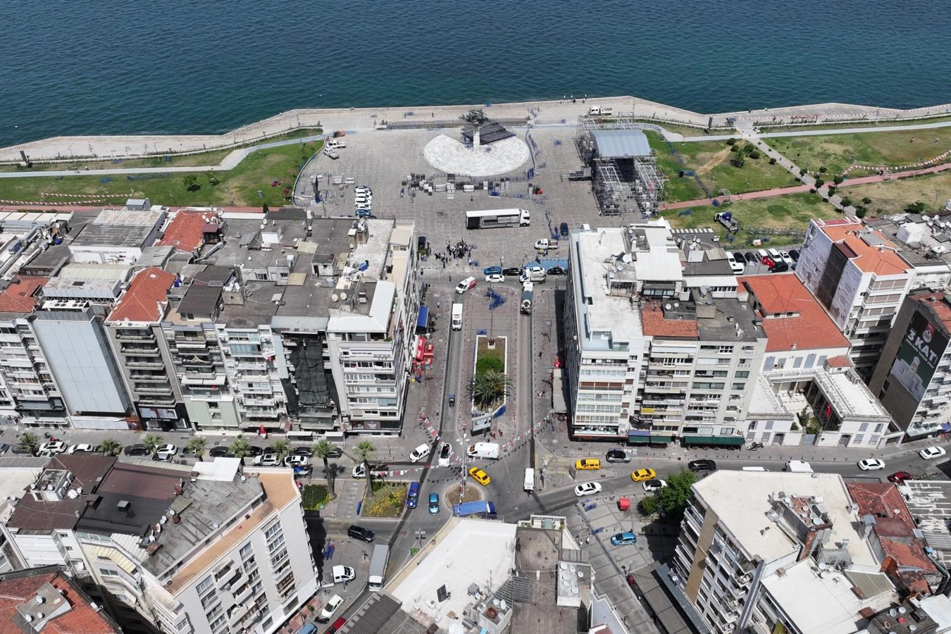 İzmir'de Kordon’a açılan sokaklar hayat bulacak 