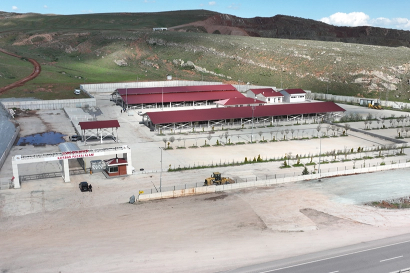 Sivas'ta kurban satış yerleri için kuralar çekildi 