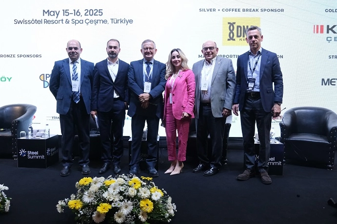Çelik sektörünün geleceği İzmir’de konuşuldu 