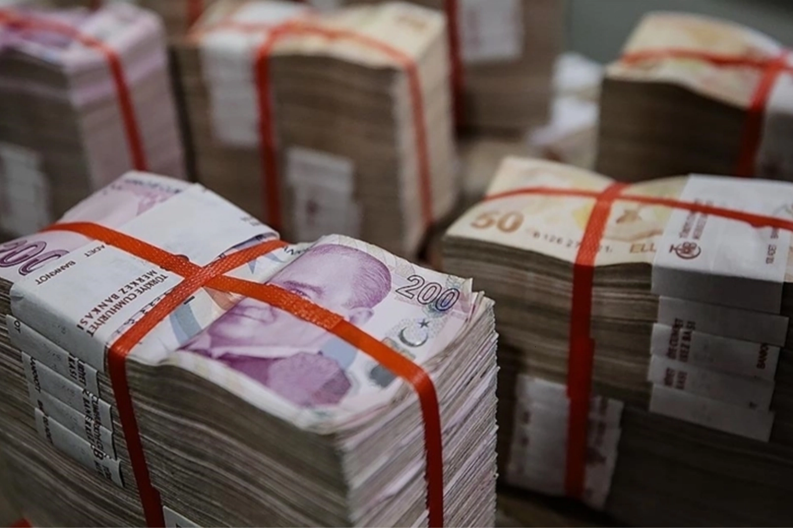 Esnaflara yeni destekler rekor kırdı... Ticaret'ten 615,4 milyar TL'lik rekor kredi desteği 
