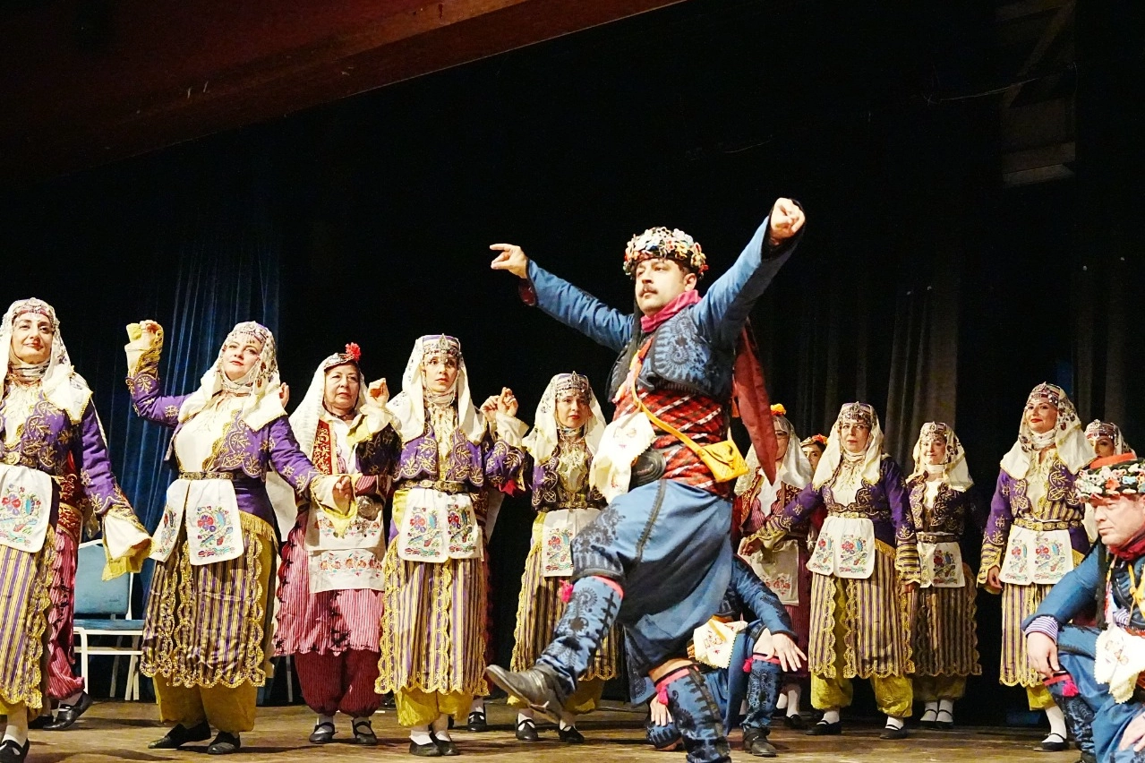Türk Halk Müziği Liseler Arası Solo Ses İcra Yarışmasında final heyecanı 