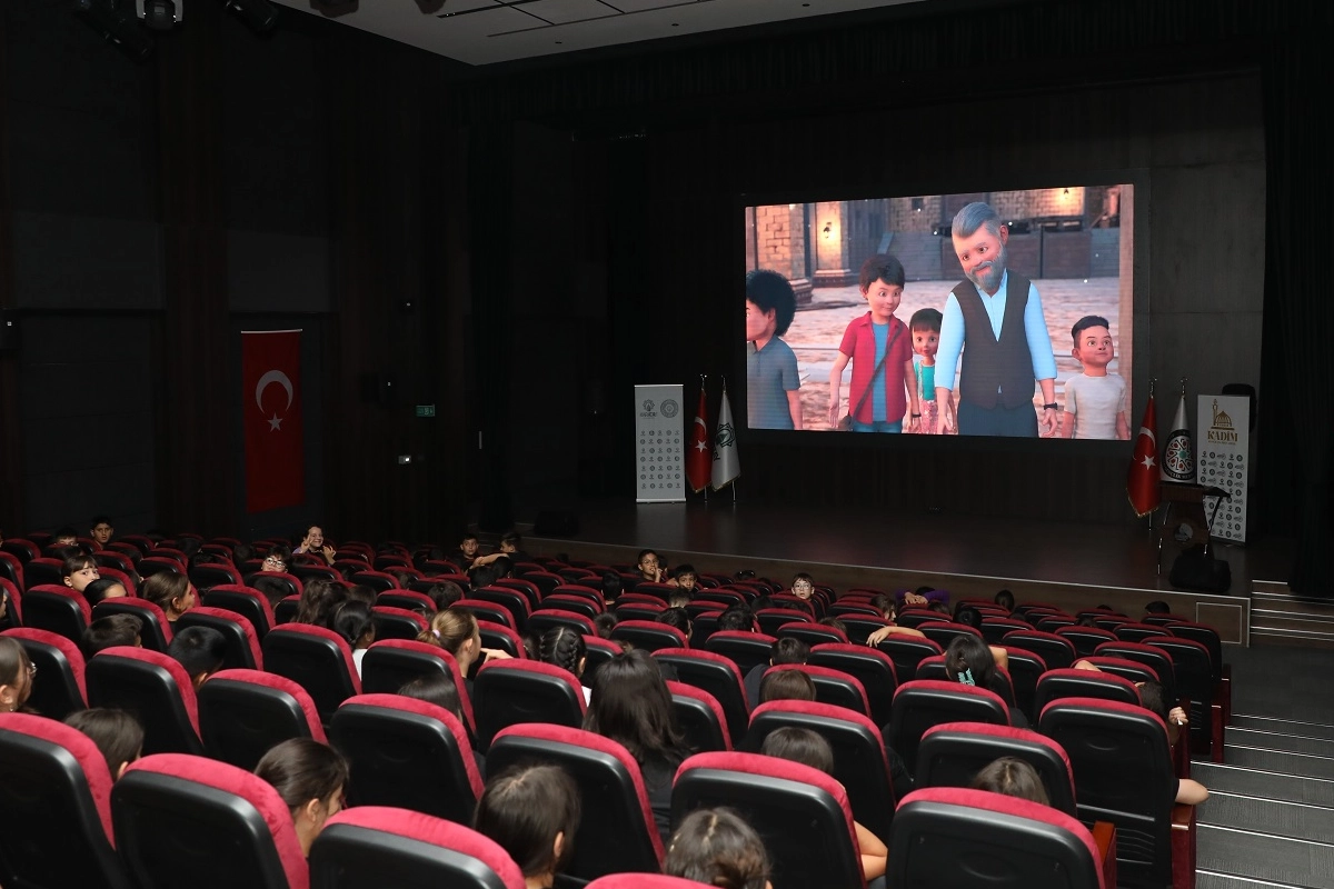 “Sırr Bir Kudüs Macerası” filmi Karatay’da öğrenciyle buluşuyor 