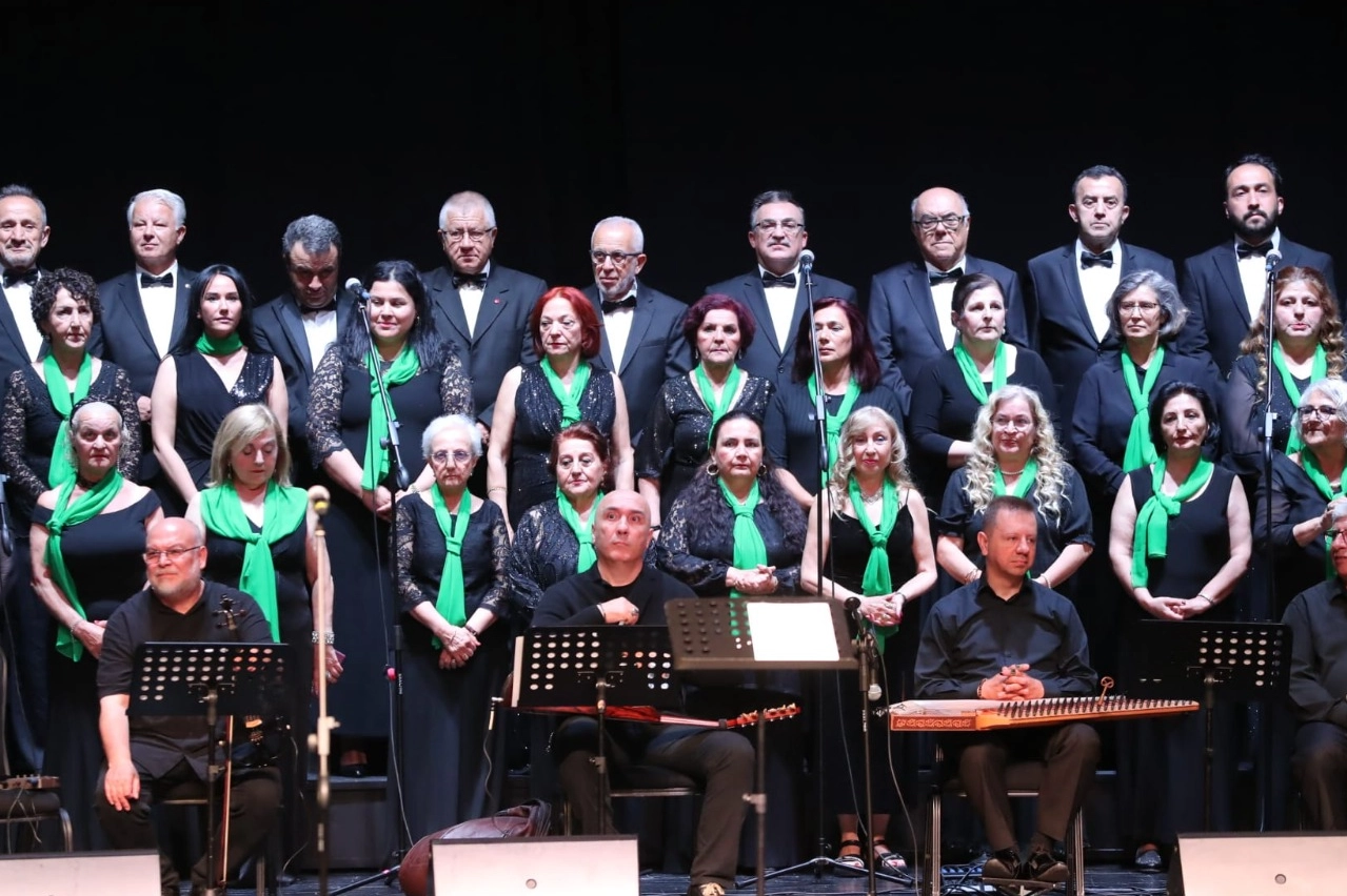 İzmit Belediyesi Türk Sanat Müziği Korosundan muhteşem konser  
