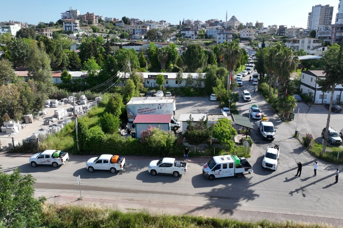 Adana Büyükşehir'den haşereyle yoğun mücadele 