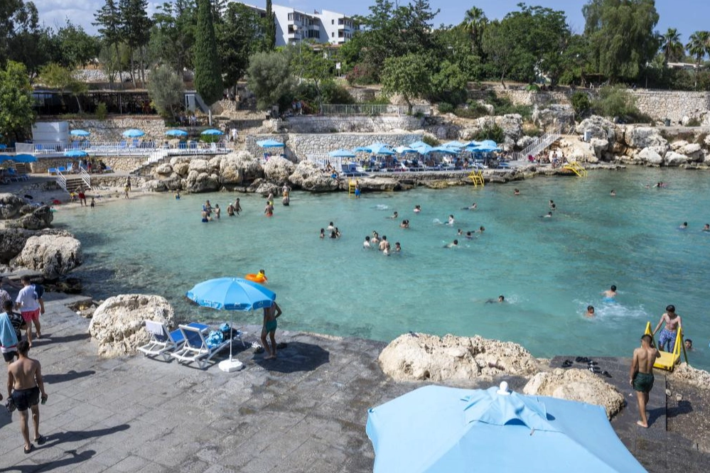Mersin Halk Plajları yaz sezonuna hazır 