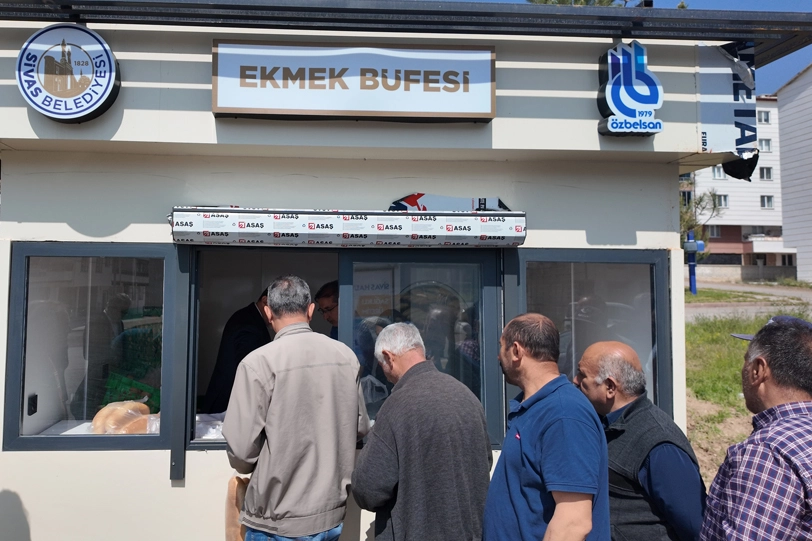 Sivas’ta Özbelsan ekmeklerine yoğun ilgi 