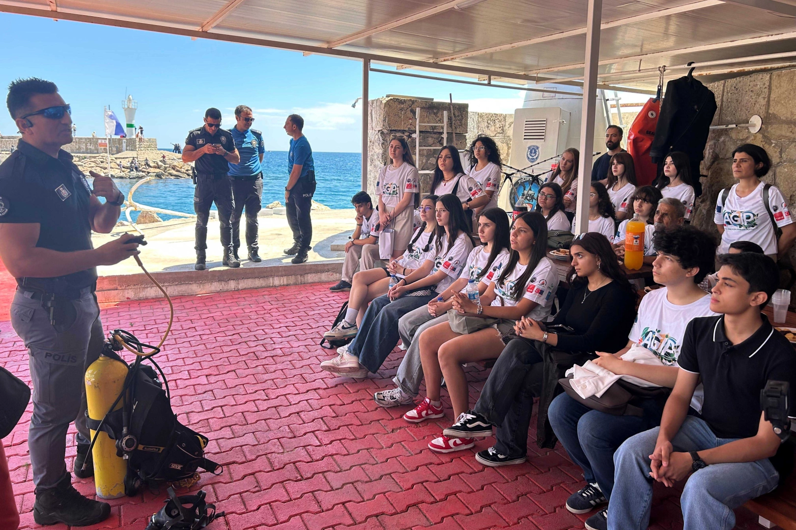 Antalya Genç İklim Liderleri plastik kirliliğiyle mücadeleye odaklandı 