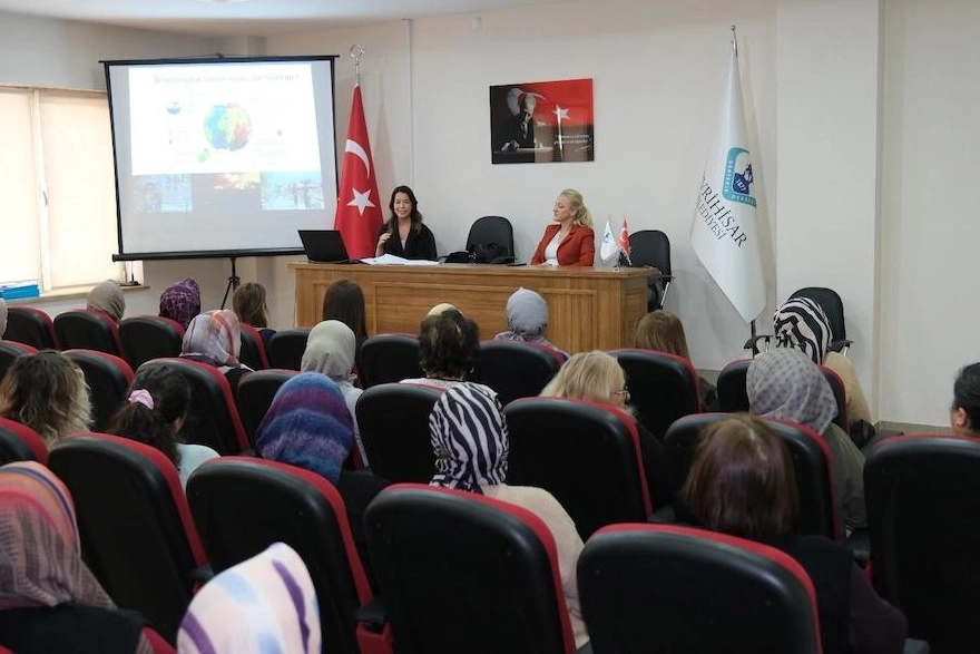 Kadınlara iklim değişikliği semineri 