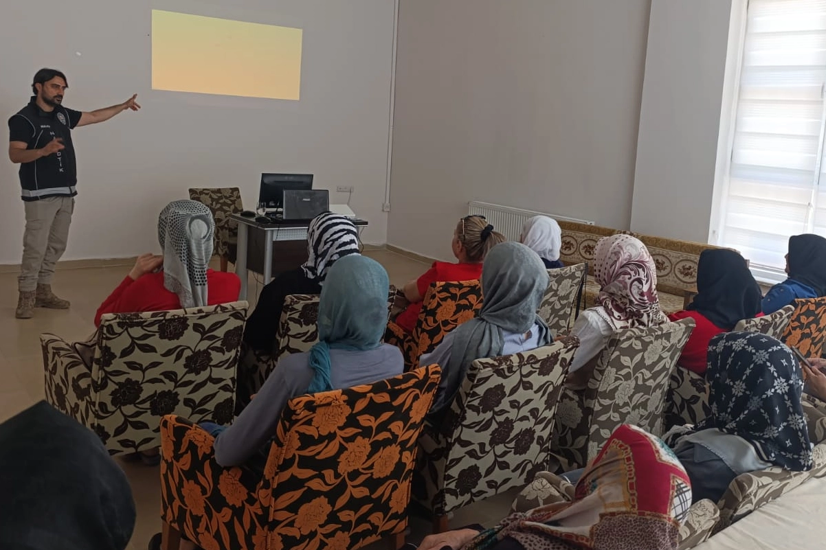 Vefa Konağı’ndaki kadınlara madde bağımlılığı anlatıldı 