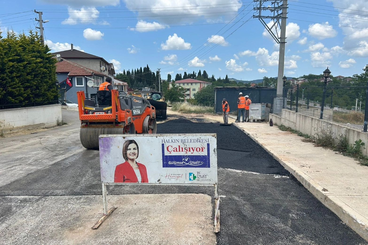 Kocaeli İzmit'te asfalt atağı 