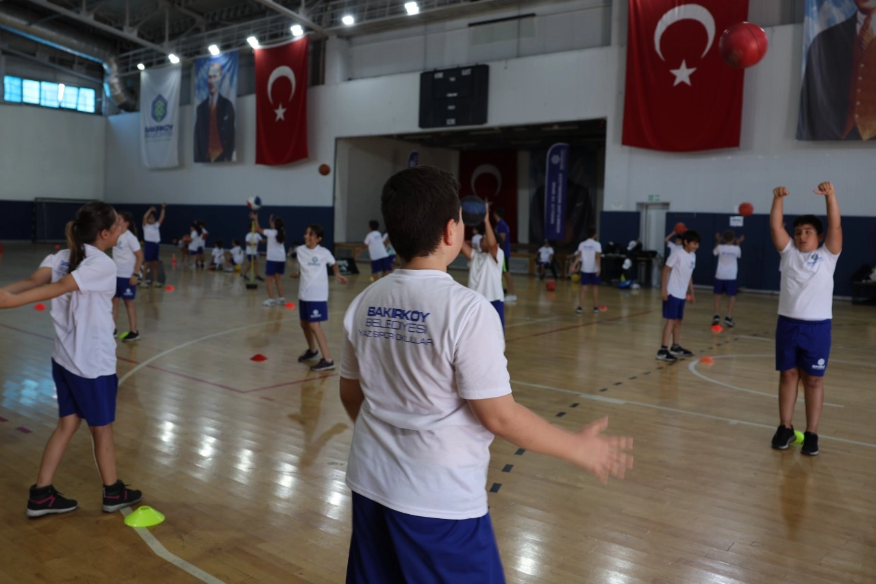 Bakırköylü çocuklar yaz boyunca spora doyacak! 