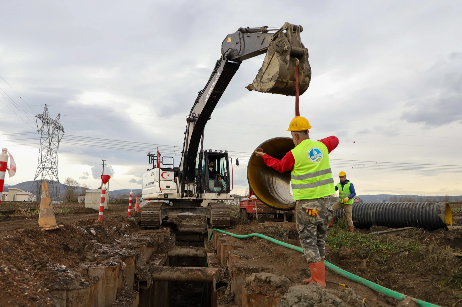 Sakarya'da 4 merkez ilçeye yağmur suyu hattı 