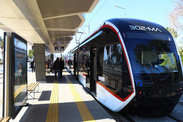 Antalya Büyükşehir Belediyesi’nden YKS için ücretsiz ulaşım 