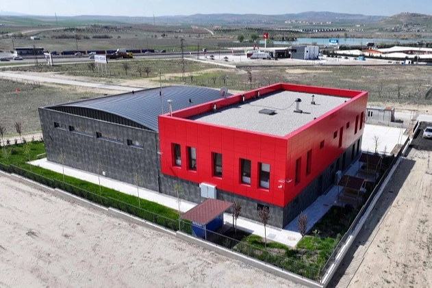 Ankara'da itfaiye ağır genişliyor 