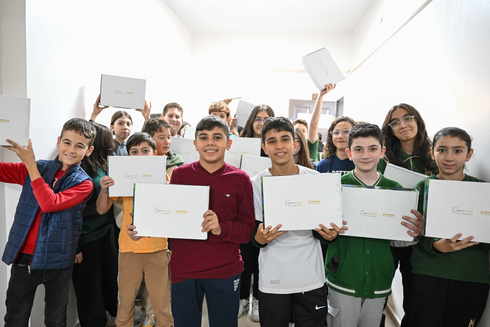 İzmir BELGEM kayıtları devam ediyor 