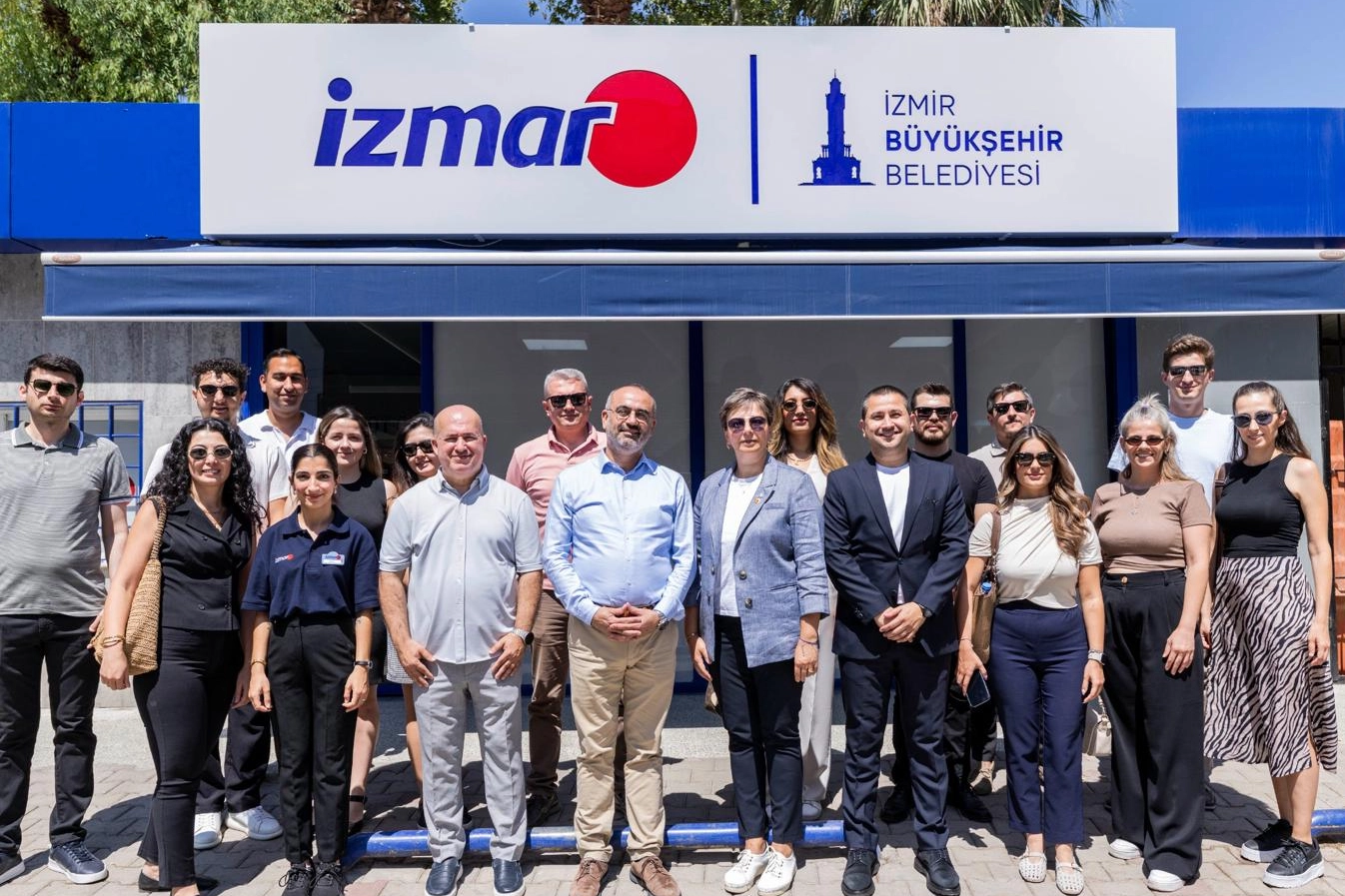 İZMAR’ın beşinci şubesi Karşıyaka’da hizmete açıldı 