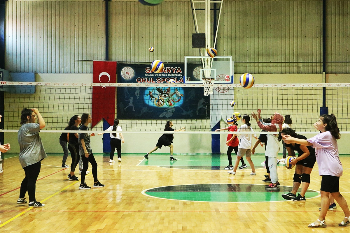 Sakarya’da çocuklar yaz tatilini sporla iç içe geçirecek 